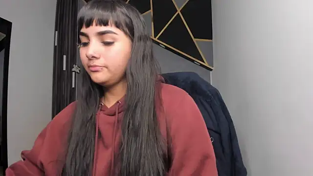Онлайн чат XXX Bella_Raven