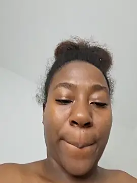 milarain's Live XXX Chat