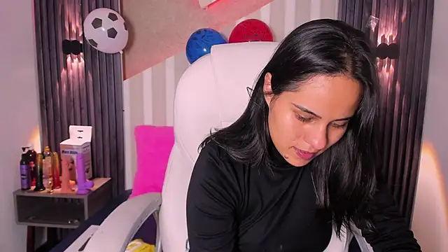 MadisonYoung000 现场XXX聊天
