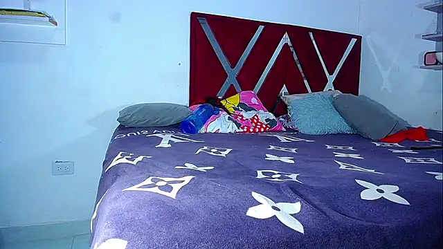 DanisaBrown – Naživo XXX chat