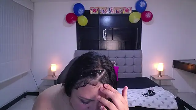 Cute_Angell_ Adlı Modelin Canlı XXX Sohbeti