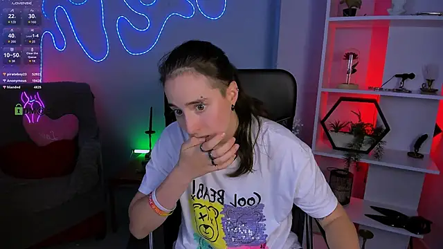 khloebeauty's Live XXX Chat