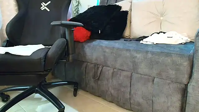 LUCYMILF_SEXY Chat XXX live