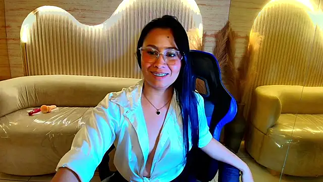 Czat XXX na żywo – Valentina__r_