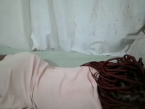 queen_beev – Naživo XXX chat