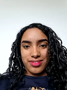 Chat +18 de Cataleya_ja ao vivo