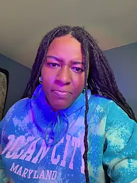 Živý XXX chat GirthGoddessCoco