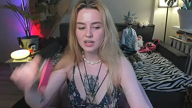 Alexa_Pirs Chat XXX live