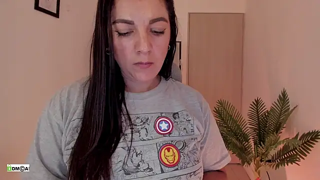 urcute_kitten's Live XXX Chat