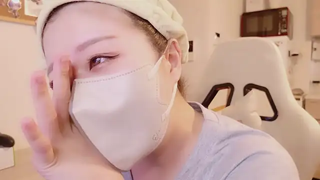 Czat XXX na żywo – Ru_san_S2