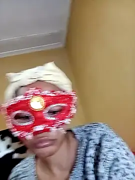 CaramelLesbianFemmXXX25's Live XXX Chat
