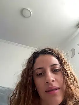 alana15 – Naživo XXX chat