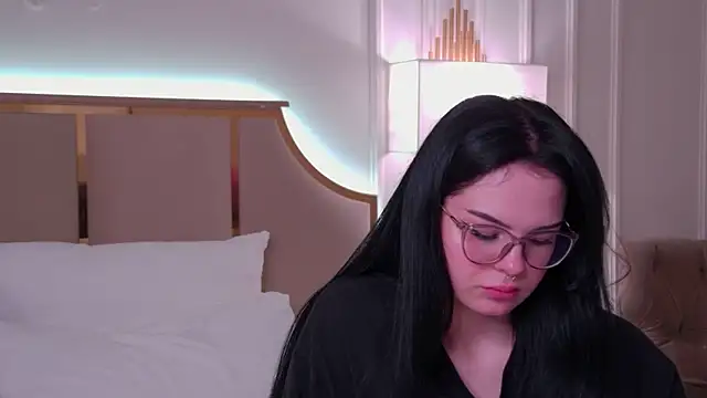CindyMil live XXX chat