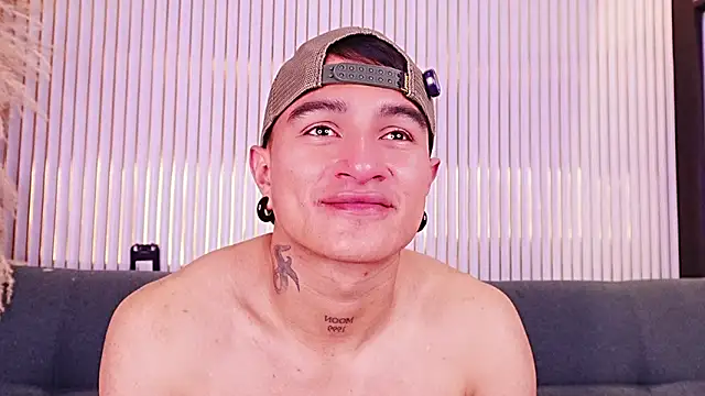 LiamDeepのライブXXXチャット