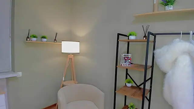 Czat XXX na żywo – PlushyMood