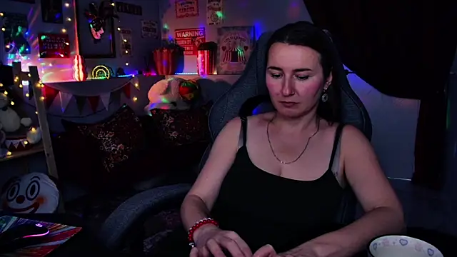 Golden_Dragon – Live XXX-chat