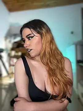 XXX chat uživo modela NikkiNix