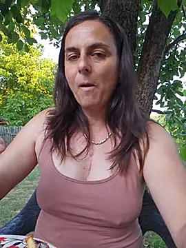 IsabelleCraft Adlı Modelin Canlı XXX Sohbeti