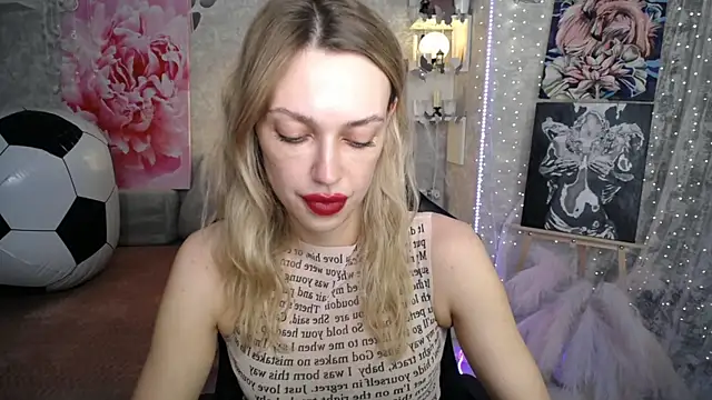 NickyAdamidi Chat XXX live