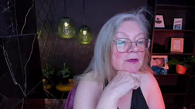 NataliMellow's Live XXX Chat