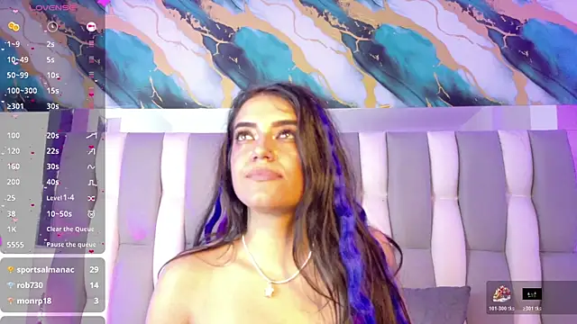 Chat +18 de IsaDiiaz ao vivo