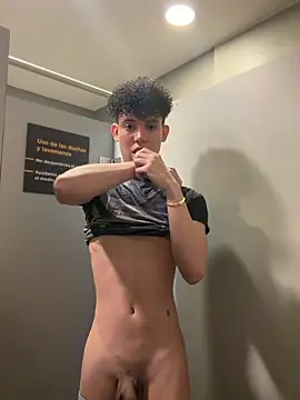 Chat XXX Live yoursexyjose