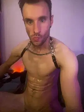 pervshon élő XXX-chatje