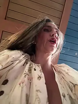 Alimela লাইভ XXX চ্যাট