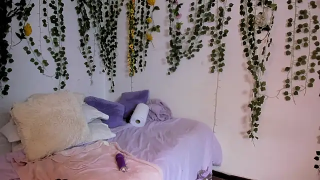 violeta_milleer 即時 XXX 聊天