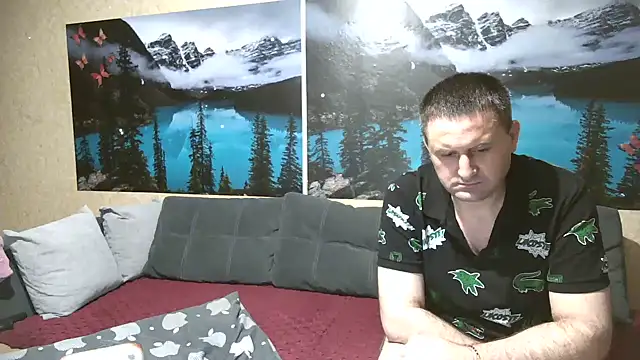 XXX chat uživo modela BiManKleo