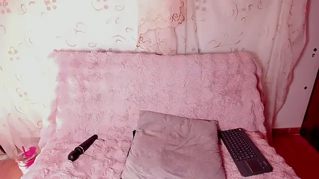 KuraiBin Live XXX chat
