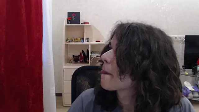 צ'אט XXX בשידור חי של tiiiiiiiiim