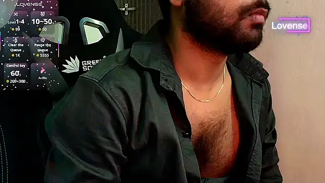 SilverShade3 Chat XXX live