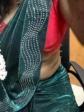 Tamilmallu-duskygirl03's Live XXX Chat