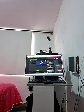 TouchDaddy4のライブXXXチャット