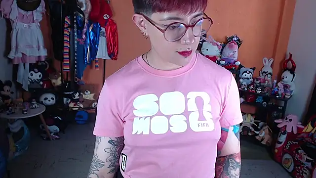 MissMiia2 Adlı Modelin Canlı XXX Sohbeti