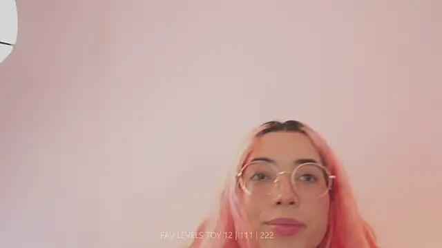 XXX chat uživo modela dearnina_
