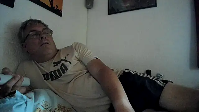 roku73Gay Live XXX-Chat