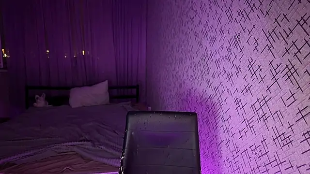 Hirtay Adlı Modelin Canlı XXX Sohbeti
