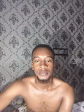 Chat +18 de PrettyDickk1 ao vivo