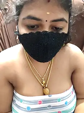 Tamil_Lotus XXX чат на живо