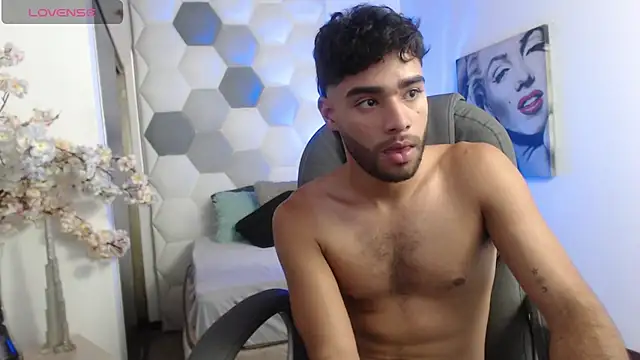 Živý XXX chat AlejandroGreco