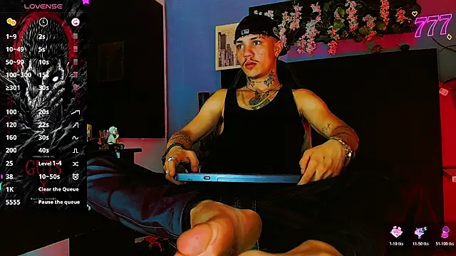 HannibalLester 现场XXX聊天