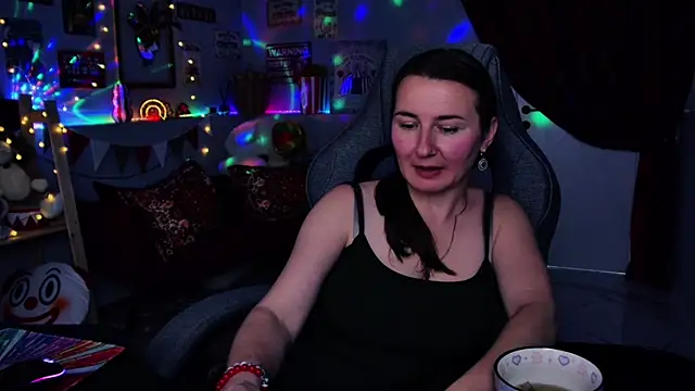 Chat XXX Live Golden_Dragon