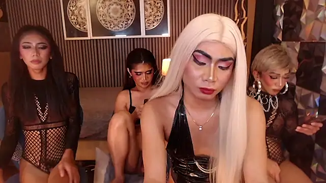 AudreyMilesTrans Chat XXX live