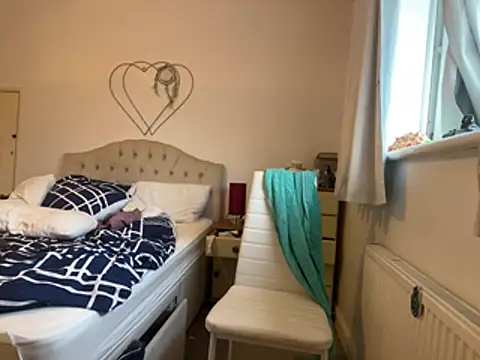 malcolm2334 Adlı Modelin Canlı XXX Sohbeti