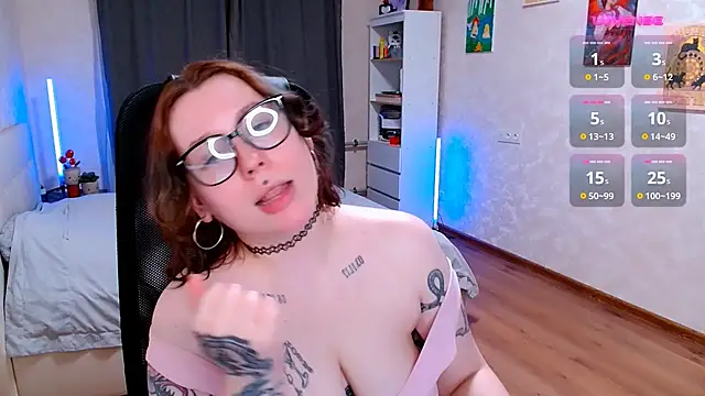 ur_geekgirln Live XXX chat