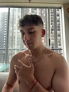 Chatroom XXX en direct de OLIVER_K