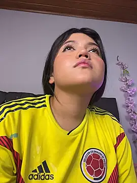 alisson_carolina73's Live XXX Chat