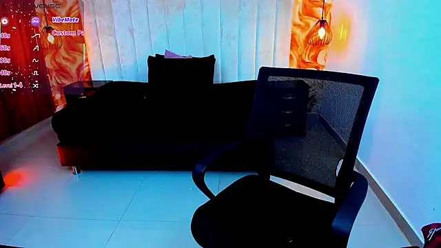miichael_black 即時 XXX 聊天